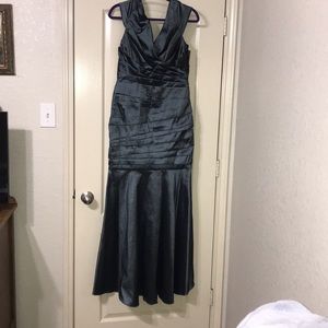 JS Collections Evening Gown.  Grayish blue. Worn once and dry cleaned

PTP 19”
